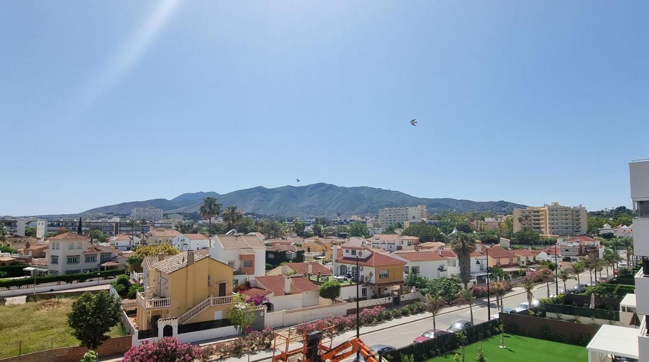 Apartamento Excellent Location- Beach, Pool, Telework, 2 Bikes, Parking & Wifi Gratis At 